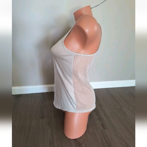 Express Women's Tank Top Racerback Eyelet Sleeveless Top Tan Relaxed Fit Size XS - Picture 3 of 5